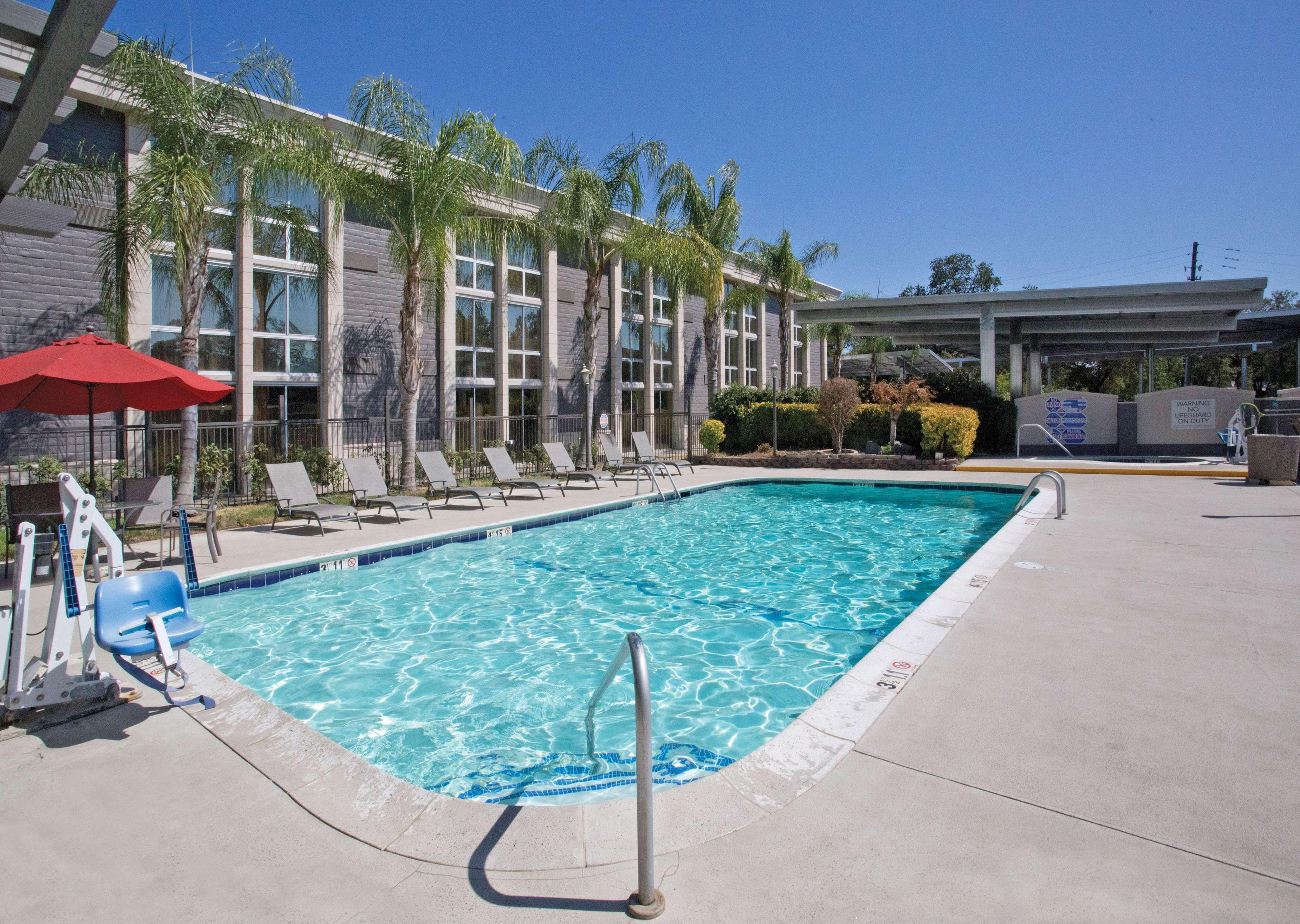 Doubletree By Hilton Chico, Ca Hotel Eksteriør billede