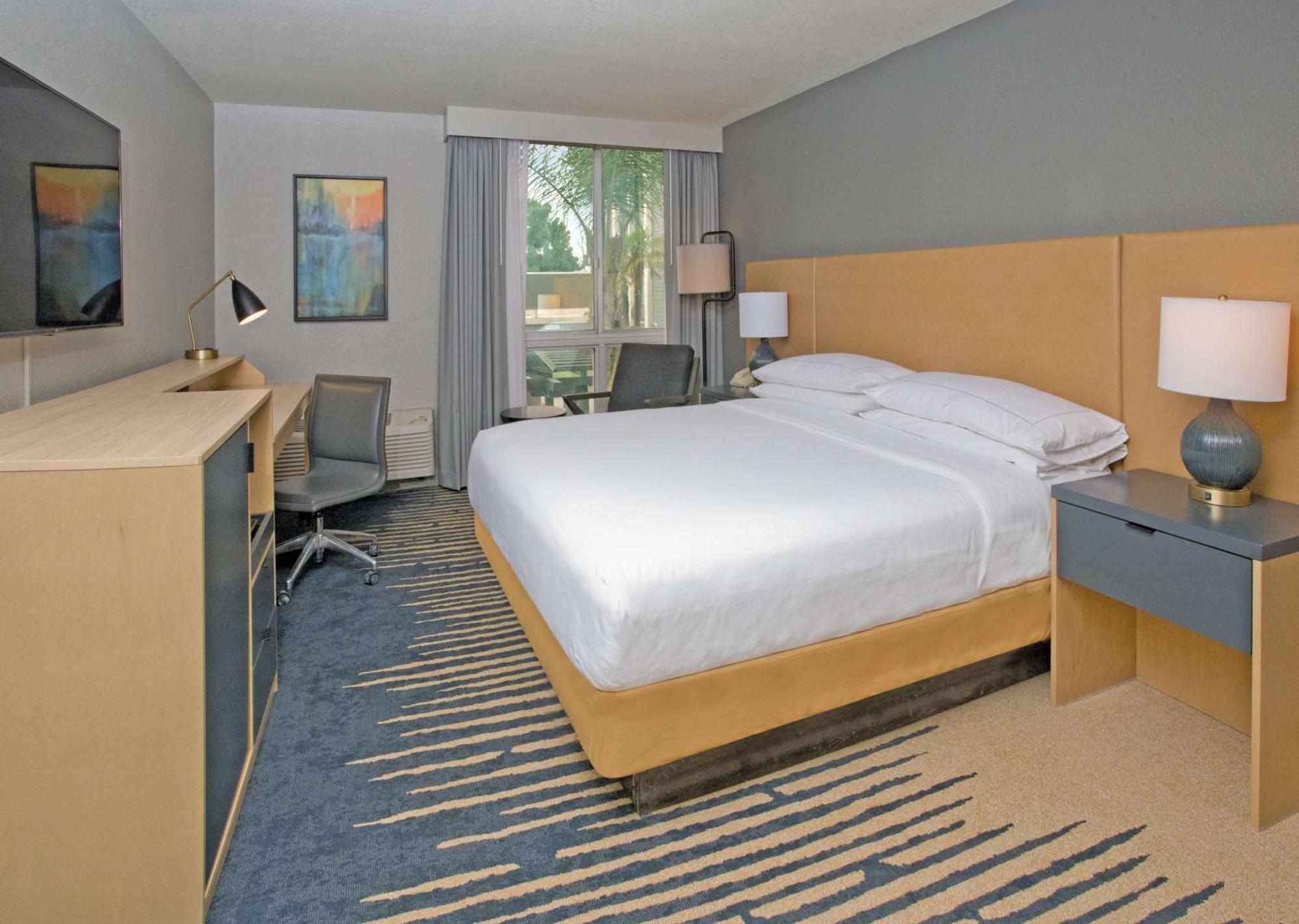 Doubletree By Hilton Chico, Ca Hotel Eksteriør billede